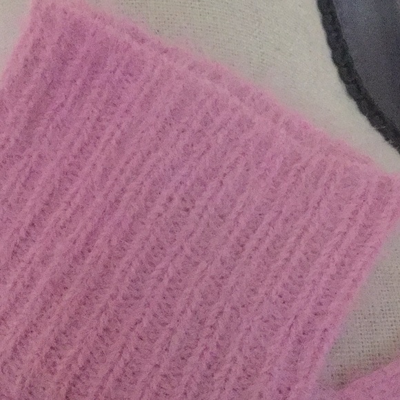 ❌DONATED❌Pink V-Neck Button Up Soft Fuzzy Knit Sweater Top - Picture 8 of 11